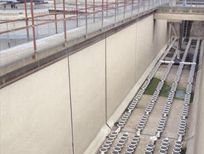 Leaking joints repaired using Belzona 2211 (MP Hi-Build Elastomer) Leaking joints repaired using Belzona 2211 (MP Hi-Build Elastomer)